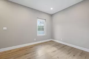3 Burke Ln, Wellesley, MA 02481 - Photo 5
