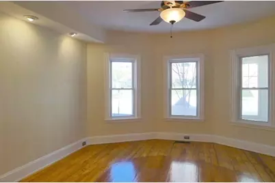 155 Oak St, Newton, MA 02464 - Photo 5