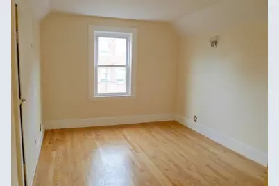 155 Oak St, Newton, MA 02464 - Photo 9