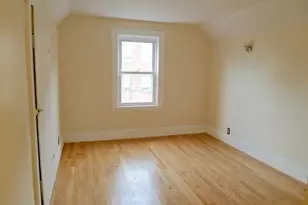 155 Oak St, Newton, MA 02464 - Photo 9
