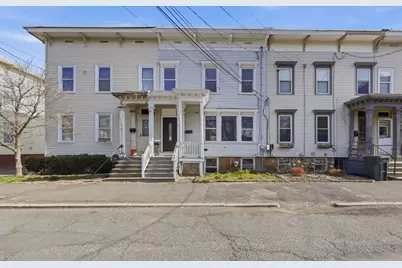13 Green Ave, Westfield, MA 01085 - Photo 1