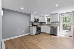 153 Dunns Pond Rd, Barnstable, MA 02601 - Photo 5