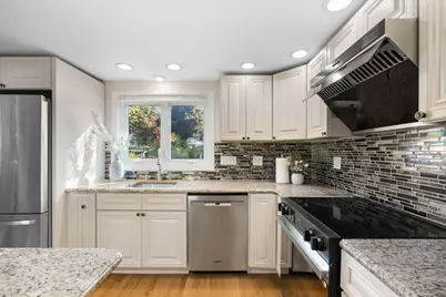 221 Totten Pond Rd, Waltham, MA 02451 - Photo 7