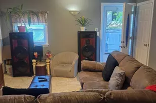 21 Cook, Chelsea, MA 02150 - Photo 5