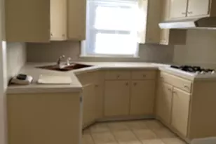 27 Elliot St, Newton, MA 02461 - Photo 5