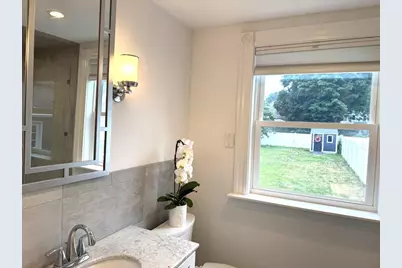 35 Emerson Street, Wakefield, MA 01880 - Photo 13