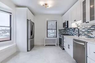 12 Eaton Ct, Wellesley, MA 02481 - Photo 7