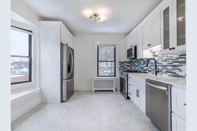 12 Eaton Ct. #12, Wellesley, MA 02481 - Photo 7