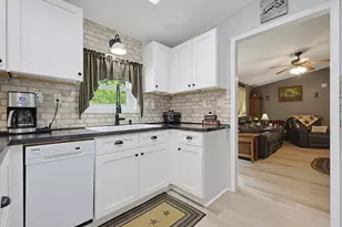 12 Fox Run, Brookfield, MA 01506 - Photo 15