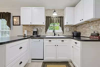 12 Fox Run, Brookfield, MA 01506 - Photo 11