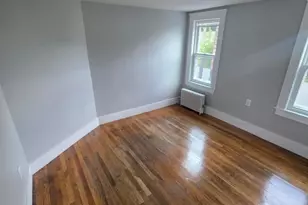 9 Pelham Ave, Methuen, MA 01844 - Photo 7
