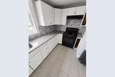 9 Pelham Ave #2, Methuen, MA 01844 - Photo 3