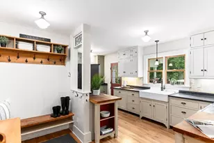 173 Center St, Bridgewater, MA 02324 - Photo 9