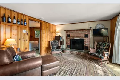 47 Sandy Beach Rd, Holland, MA 01521 - Photo 9