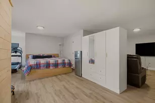 724 Woodman St, Fall River, MA 02724 - Photo 29