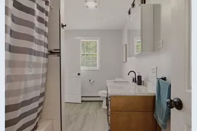 724 Woodman St, Fall River, MA 02724 - Photo 21