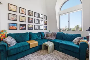 160 Commonwealth Ave, Boston, MA 02116 - Photo 3
