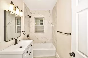 30-32 Westmore Rd, Boston, MA 02126 - Photo 21