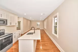 30-32 Westmore Rd, Boston, MA 02126 - Photo 13