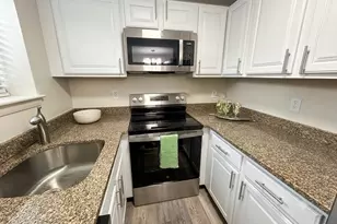 72 Charles River Rd, Waltham, MA 02453 - Photo 3