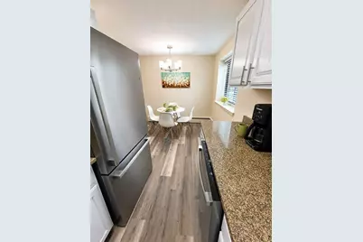 72 Charles River Rd #C, Waltham, MA 02453 - Photo 5