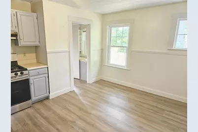 19 Rowe St #2, Newton, MA 02466 - Photo 17
