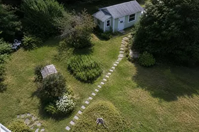 103 Rock Odundee Rd, Dartmouth, MA 02748 - Photo 7