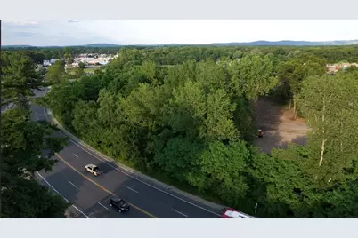 543 Boston Rd, Springfield, MA 01109 - Photo 1