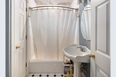 8 Leland St #1, Somerville, MA 02143 - Photo 17
