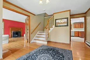 10 Sadler Rd, Upton, MA 01568 - Photo 3