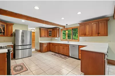 10 Sadler Road, Upton, MA 01568 - Photo 3