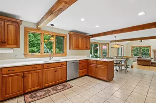 10 Sadler Rd, Upton, MA 01568 - Photo 5