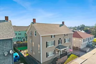 72 Tower St, Fall River, MA 02724 - Photo 3