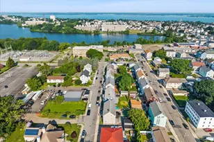 72 Tower St, Fall River, MA 02724 - Photo 9