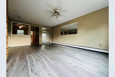 D1 Colonial Dr #4, Andover, MA 01810 - Photo 5