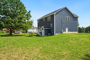 375 Fuller St, Ludlow, MA 01056 - Photo 39