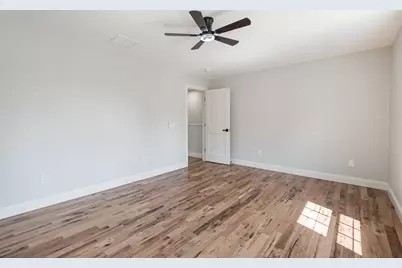 375 Fuller St, Ludlow, MA 01056 - Photo 15