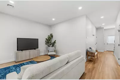 2492 South Main Street #3A, Fall River, MA 02724 - Photo 11