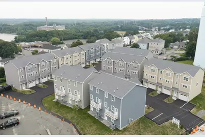 2492 South Main Street #3A, Fall River, MA 02724 - Photo 37