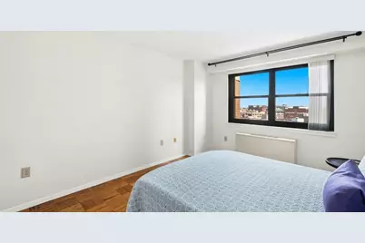 9 Hawthorne Pl #15H, Boston, MA 02114 - Photo 5