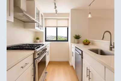 15 N Beacon St #505, Boston, MA 02134 - Photo 3