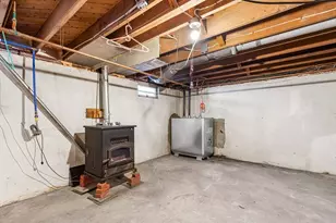 322 S Main St, Attleboro, MA 02703 - Photo 35