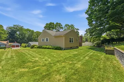23 Old Orchard Road, West Springfield, MA 01089 - Photo 3