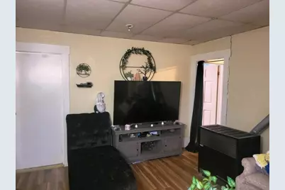 15-17 Dorchester St, Worcester, MA 01610 - Photo 3