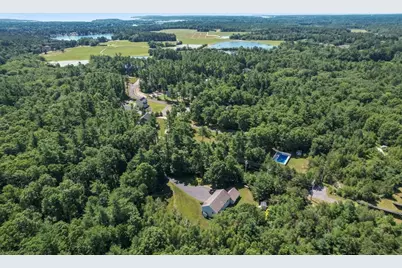 19 Squirrel Island Rd, Wareham, MA 02576 - Photo 3