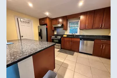 18 Glen Rock Ave, Malden, MA 02148 - Photo 3