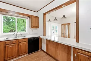 15 Walnut St, West Bridgewater, MA 02379 - Photo 13