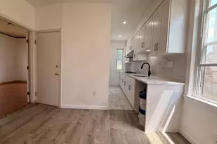110 Russell, Malden, MA 02148 - Photo 3