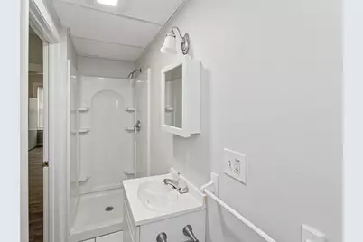 5 Dublin St, Lowell, MA 01854 - Photo 25