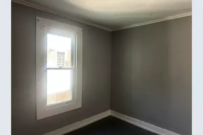 61-63 Acushnet Ave, Springfield, MA 01105 - Photo 15